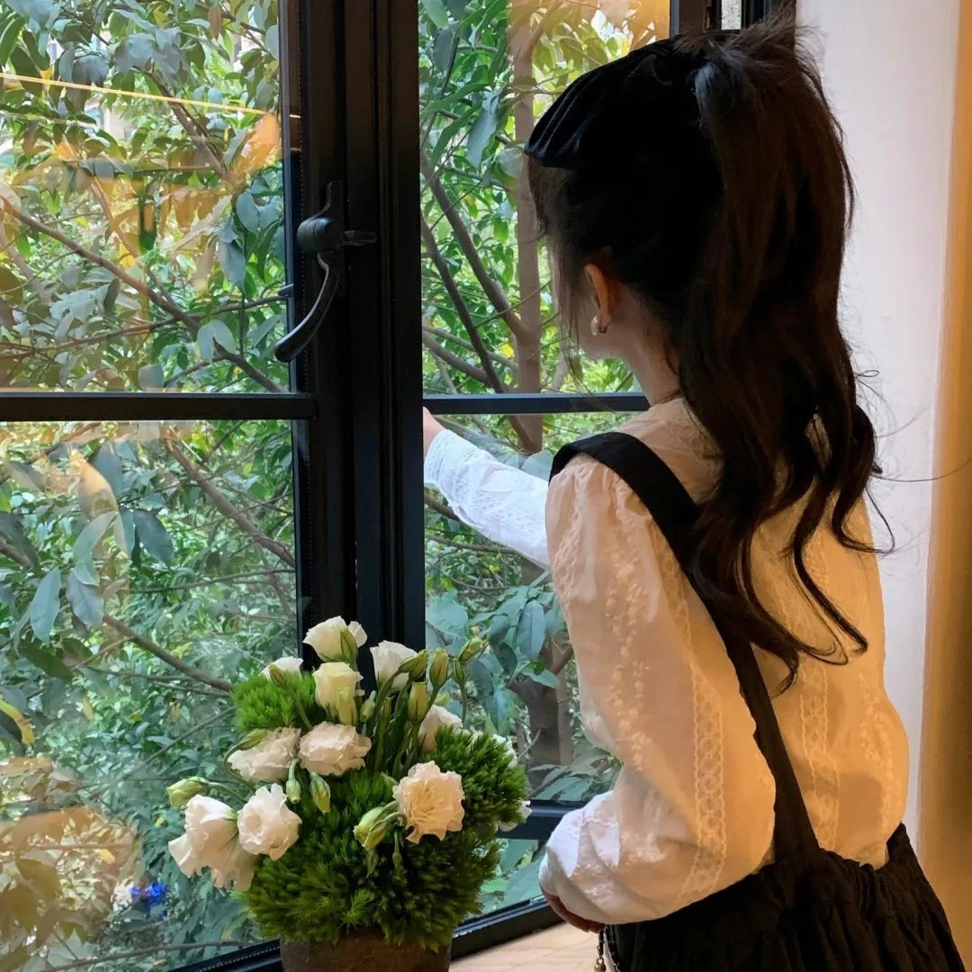 希望旅行封面